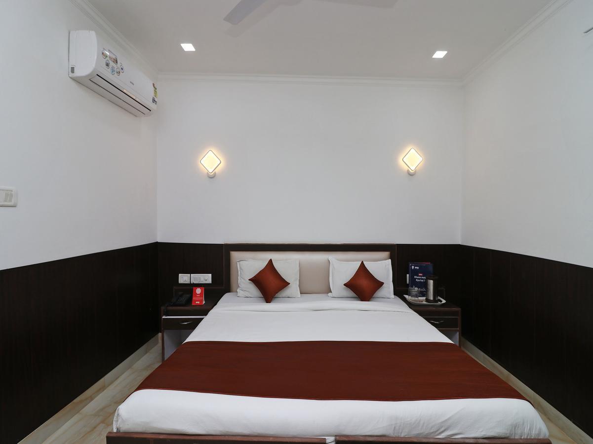 Oyo 11526 Hotel Apollo アーグラ エクステリア 写真