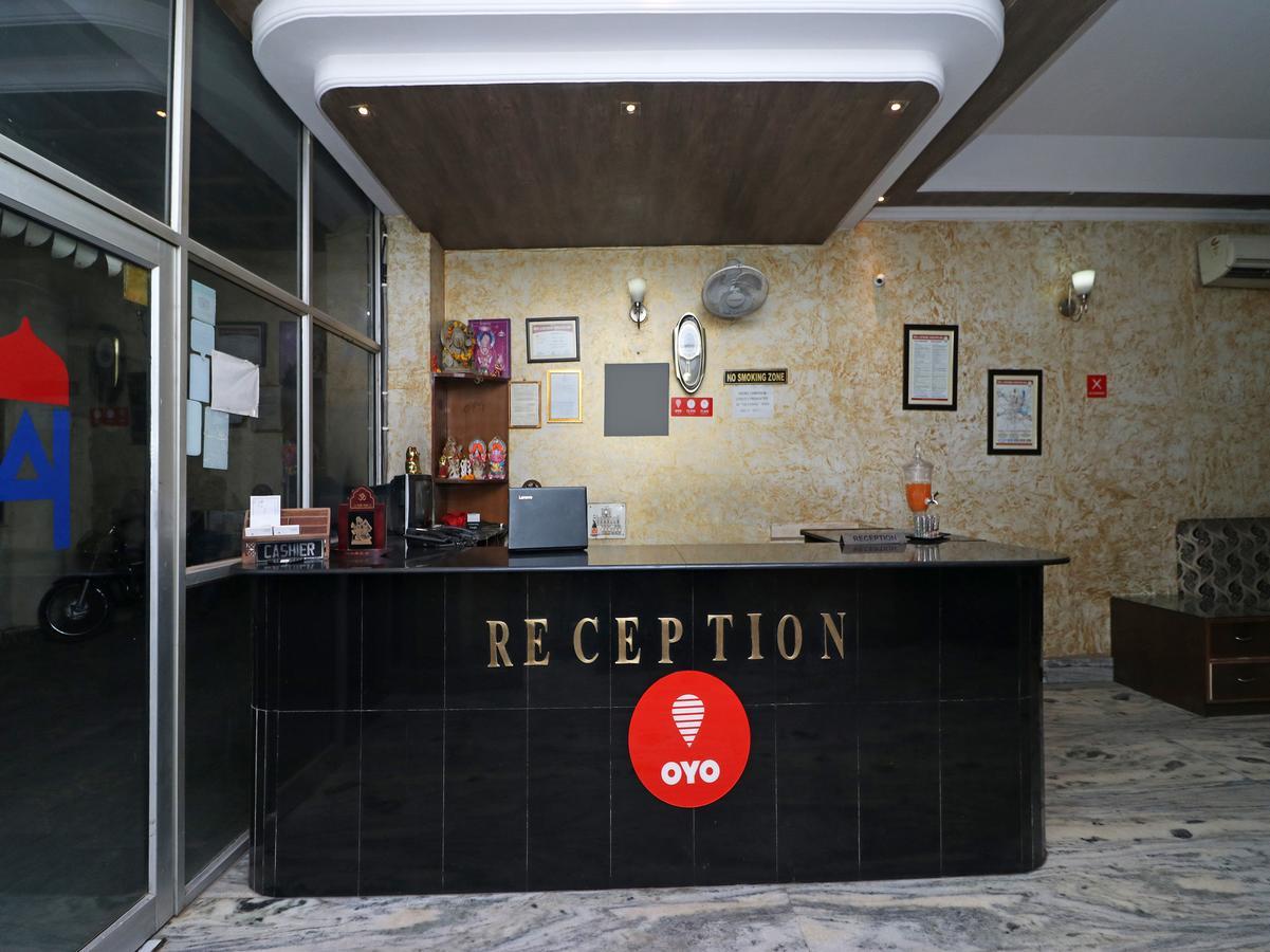 Oyo 11526 Hotel Apollo アーグラ エクステリア 写真