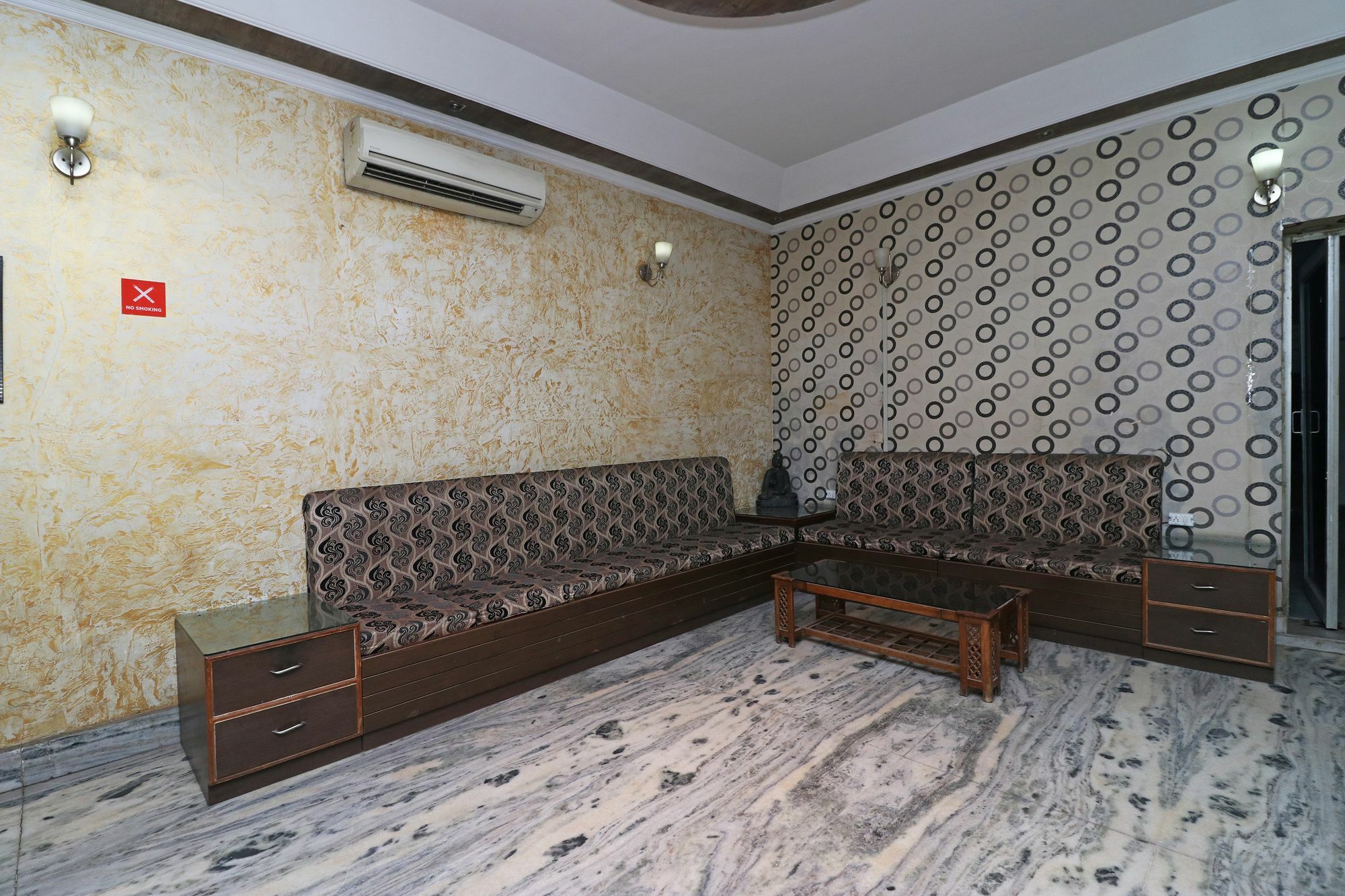 Oyo 11526 Hotel Apollo アーグラ エクステリア 写真